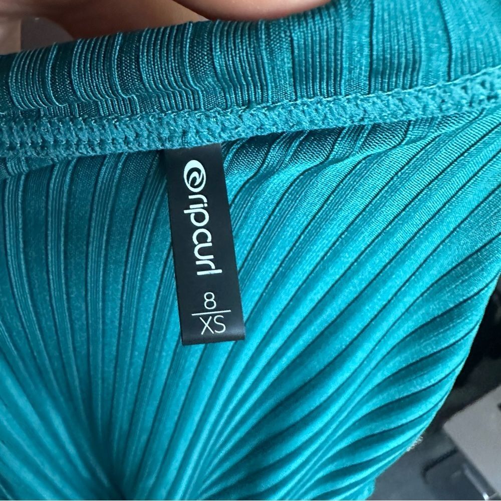 RIP CURL 🌊PREMIUM SURF ZIP RIBBED LONG SLEEVE RASH GUARD - Picture 6 of 7